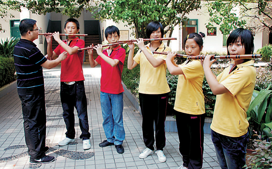 越剧艺校学生们--嵊州新闻网